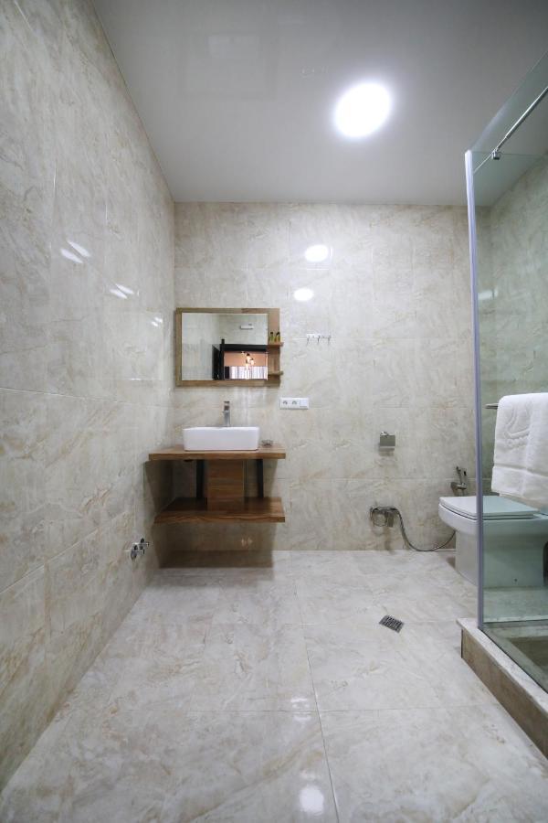 Hotel Panoramic Kutaisi Luaran gambar