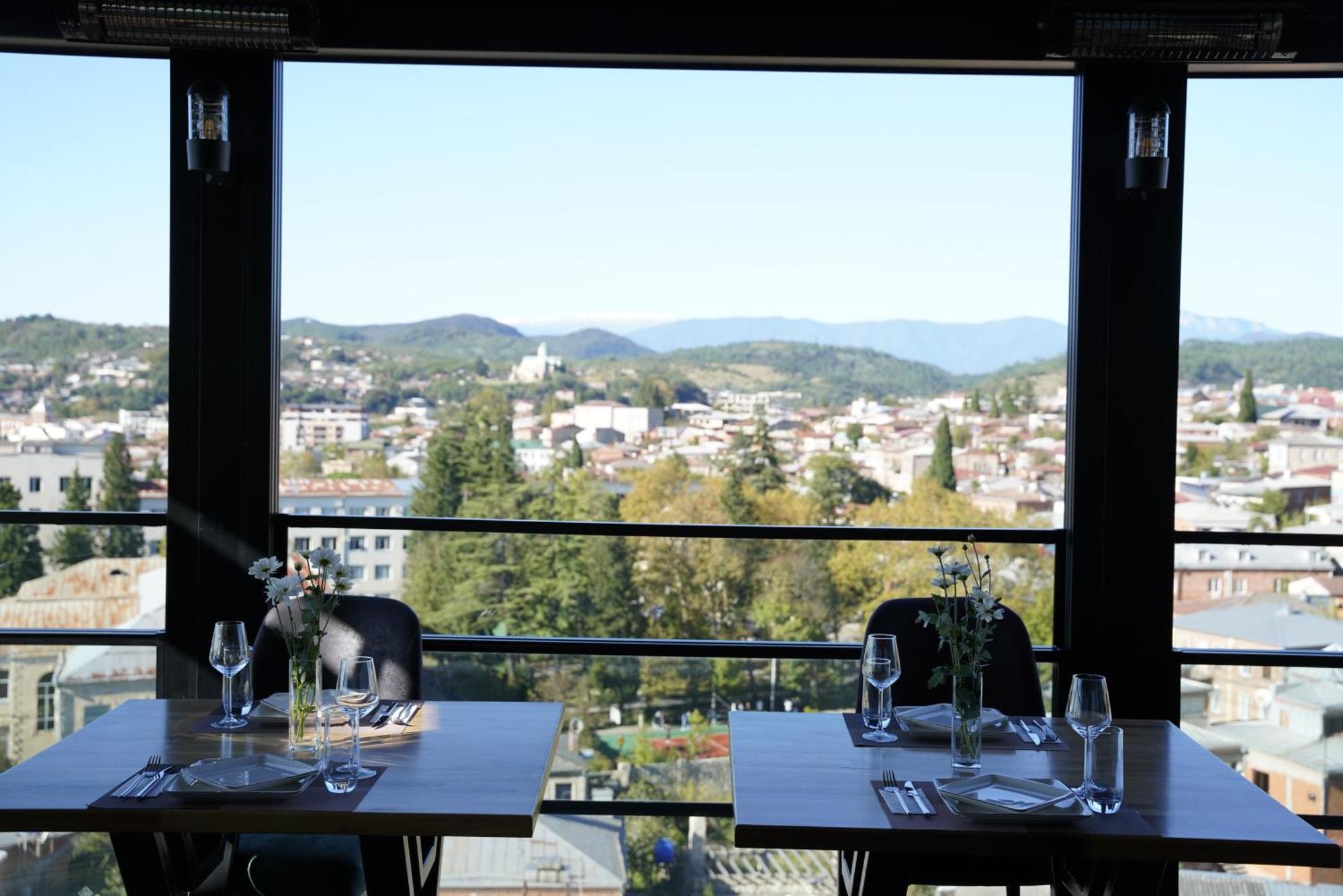 Hotel Panoramic Kutaisi Luaran gambar